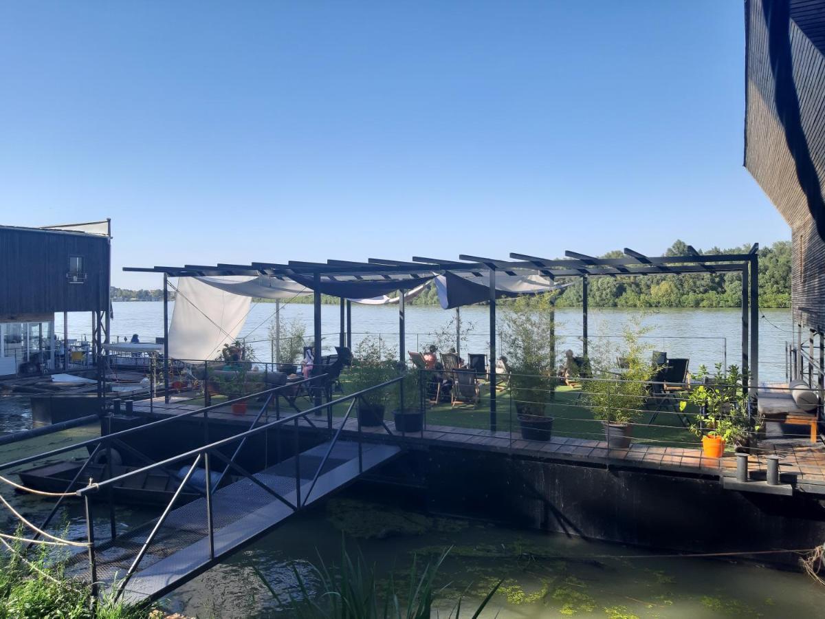 B&B Botel Charlie Belgrade Extérieur photo