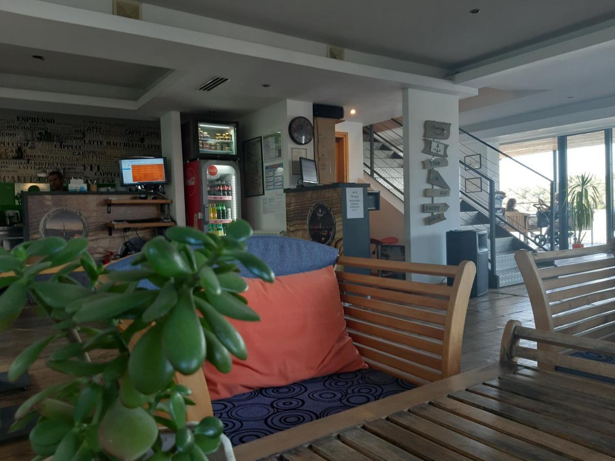 B&B Botel Charlie Belgrade Extérieur photo