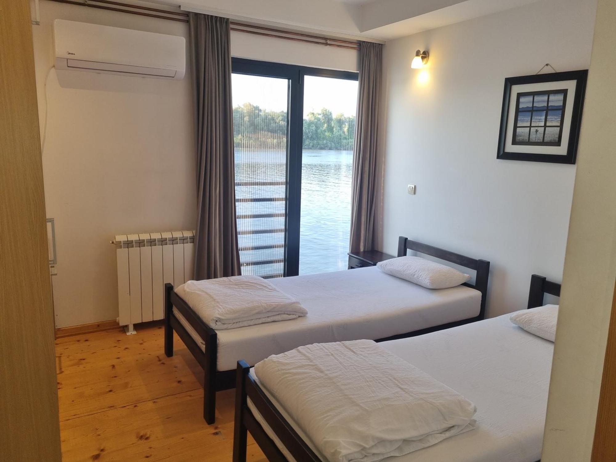 B&B Botel Charlie Belgrade Chambre photo