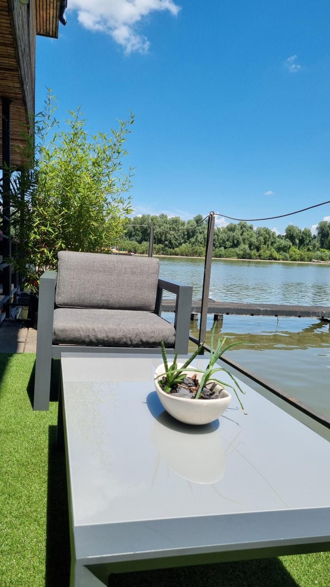 B&B Botel Charlie Belgrade Chambre photo